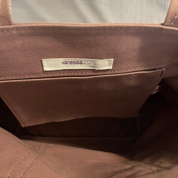 Vanessa Bruno - Picture 2 of 6